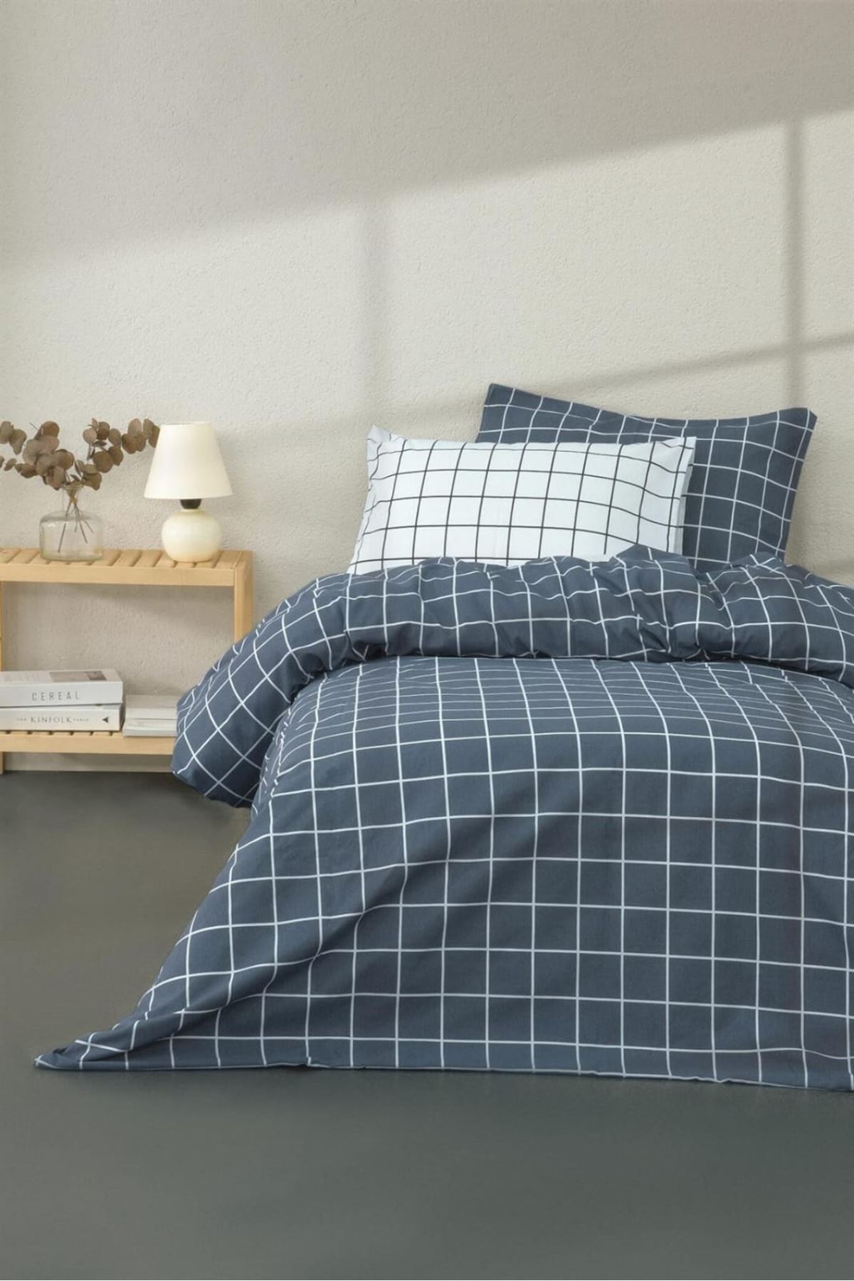 Pamuklu Tek Kişilik Lastikli Çarşaf Takımı Kareli Antrasit