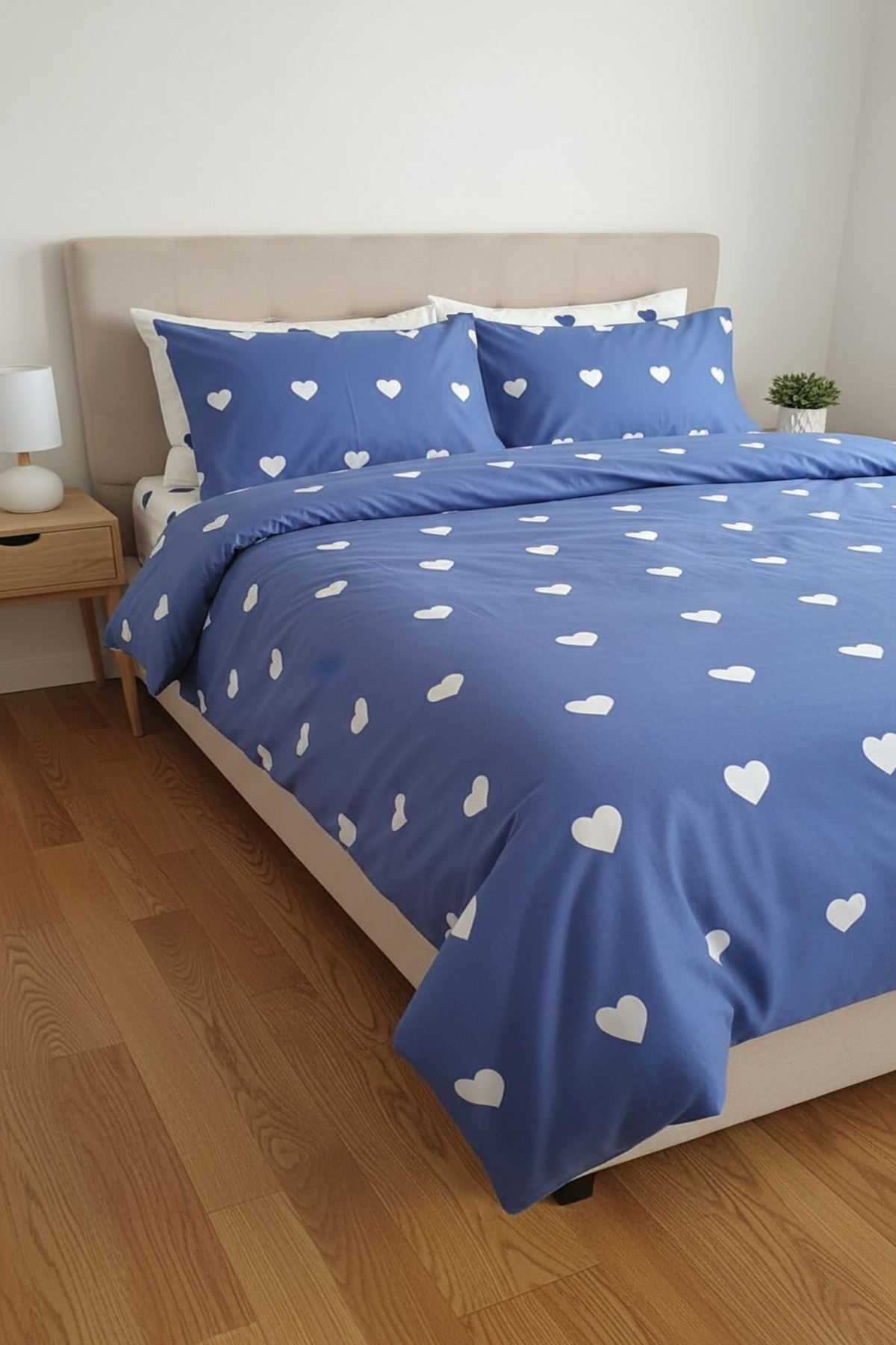 180X200 Yataklar İçin Battal Boy Nevresim Takımı ( Çarşafı Lastikli ) Mavi kalp