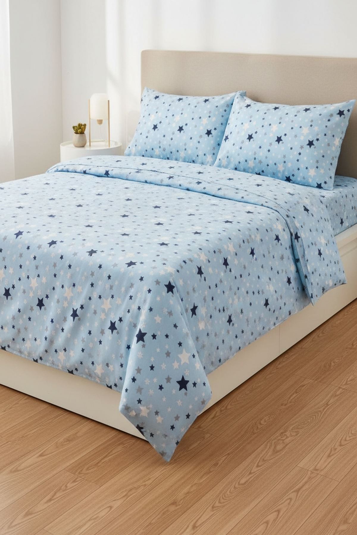 180 X 200 Battal Boy Lastikli Çarşaf Yıldız Desen Nevresim Takımı (Fitted) Mavi