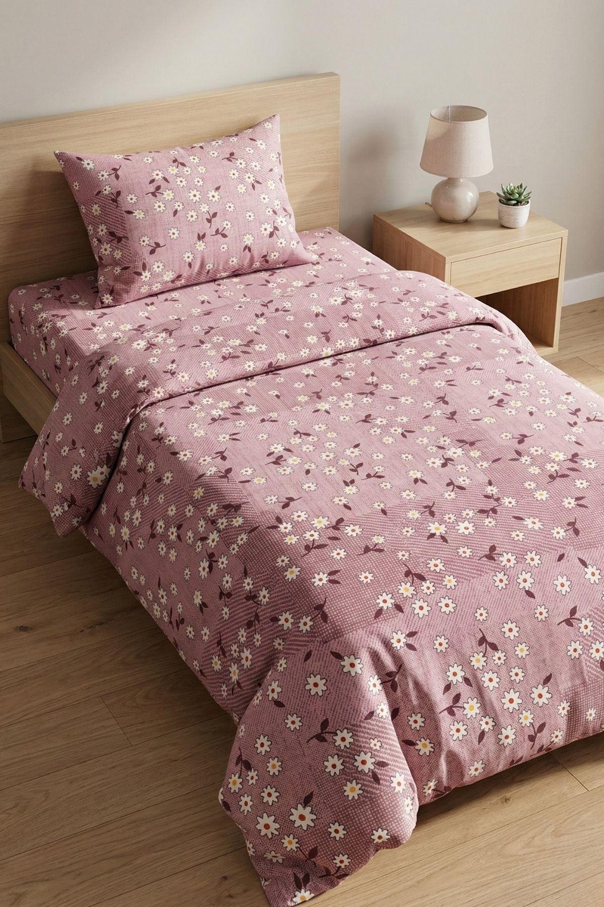 Pamuklu Kumaş Yeni Papatya Desen Tek Kişilik Nevresim Takımı Gülkurusu