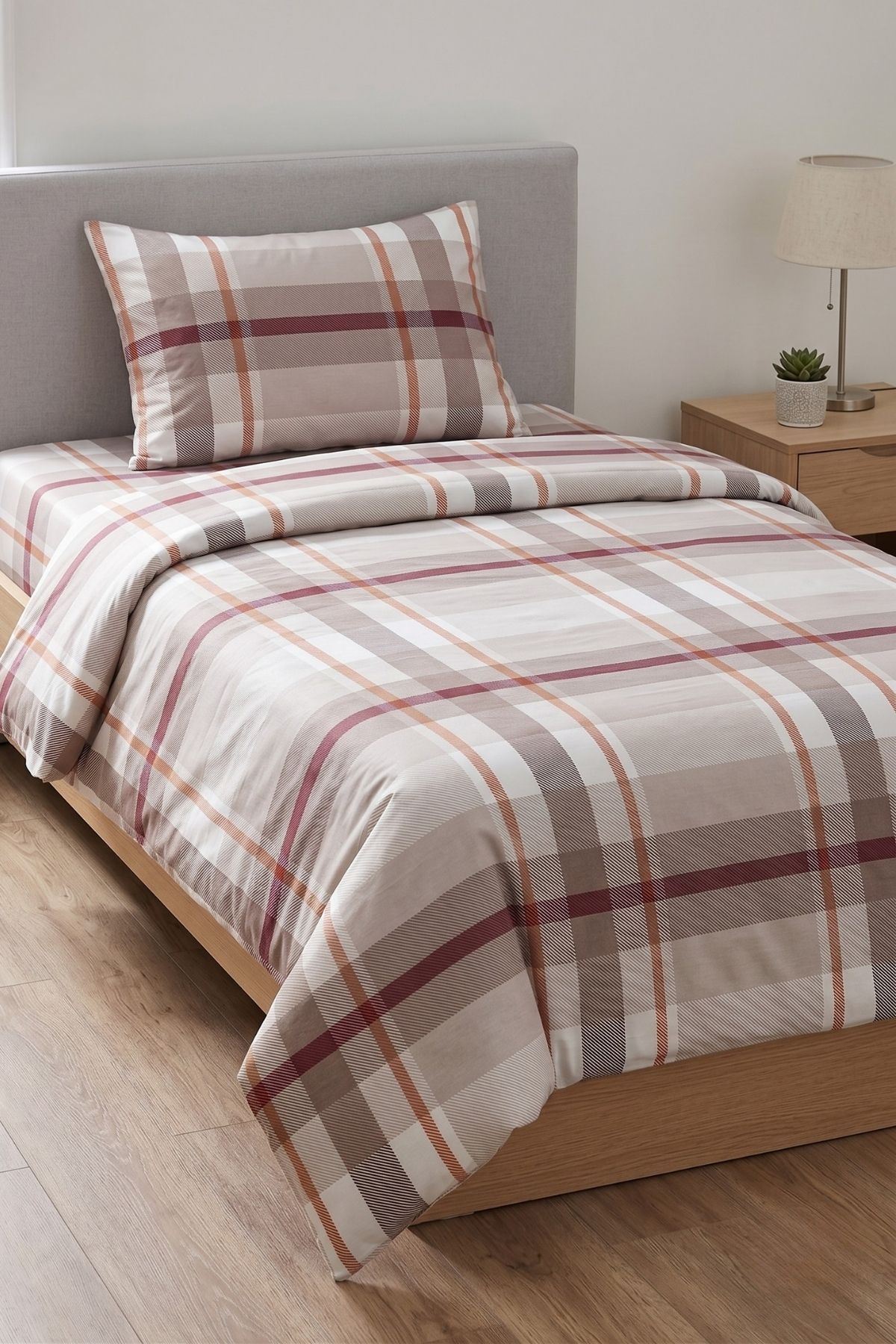 Tek Kişilik Pamuklu  Lastikli Çarşaflı Nevresim Takımı Nova Desen Kahve