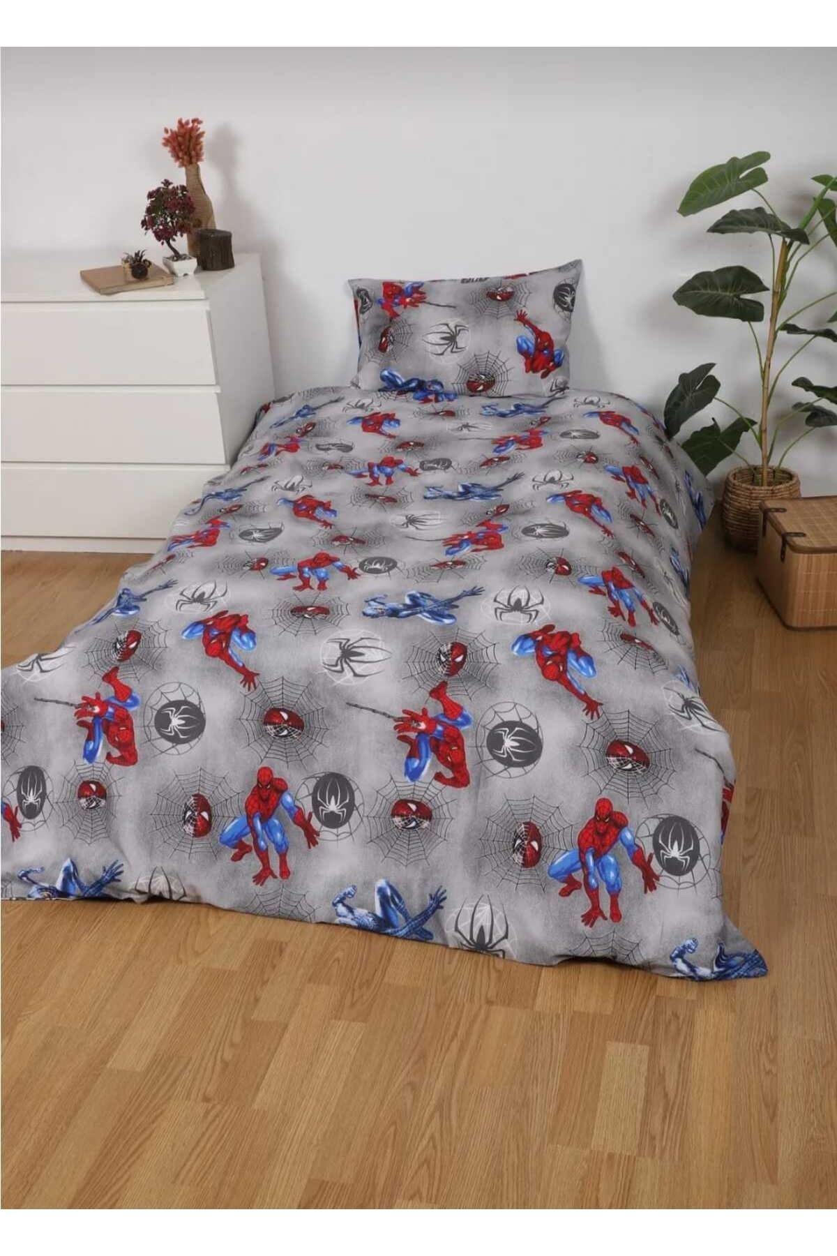 120 x 200 Yataklar İçin Örümcek Adam Pamuklu Nevresim Tk. (Spiderman) Gri