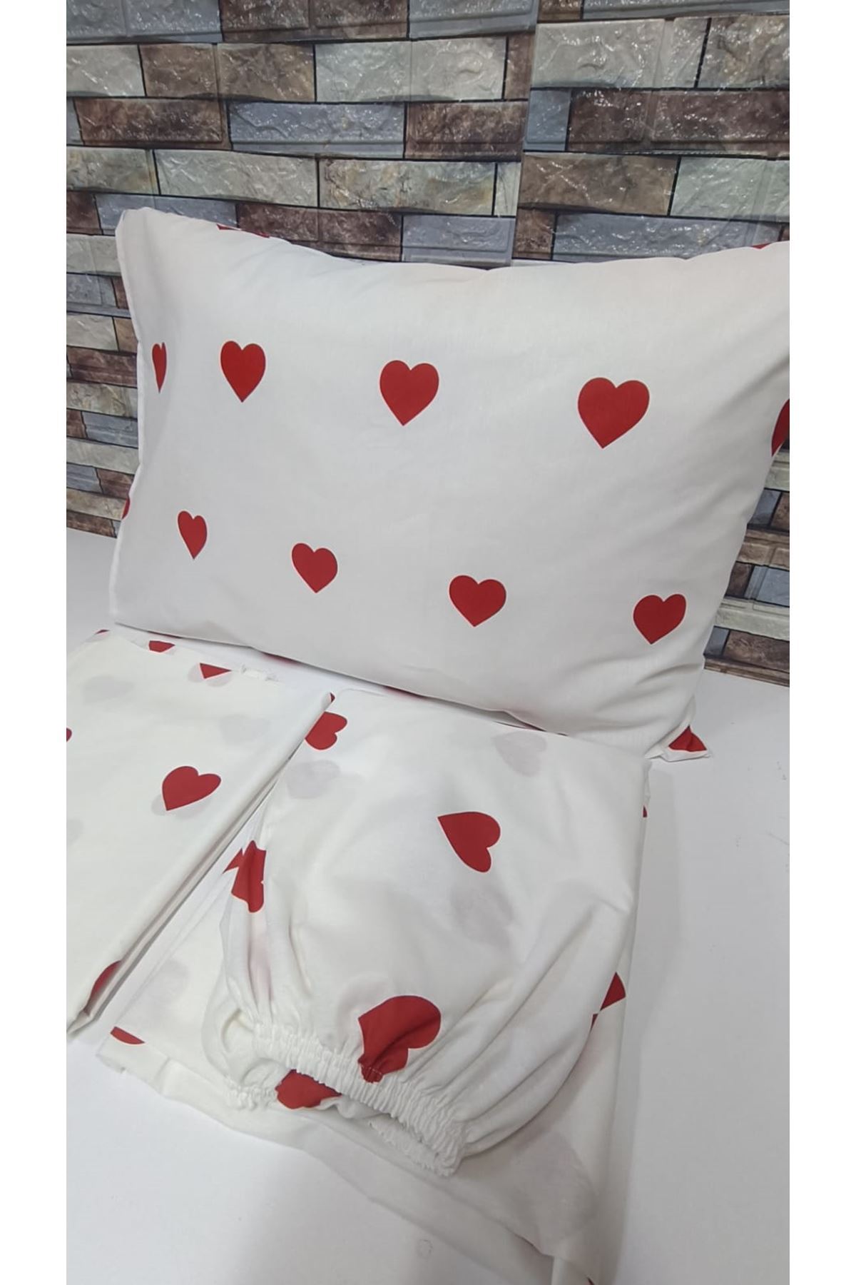 120 x 200 Yataklar İçin Pamuklu Kalp Desen Nevresim Takımı Beyaz Kırmızı