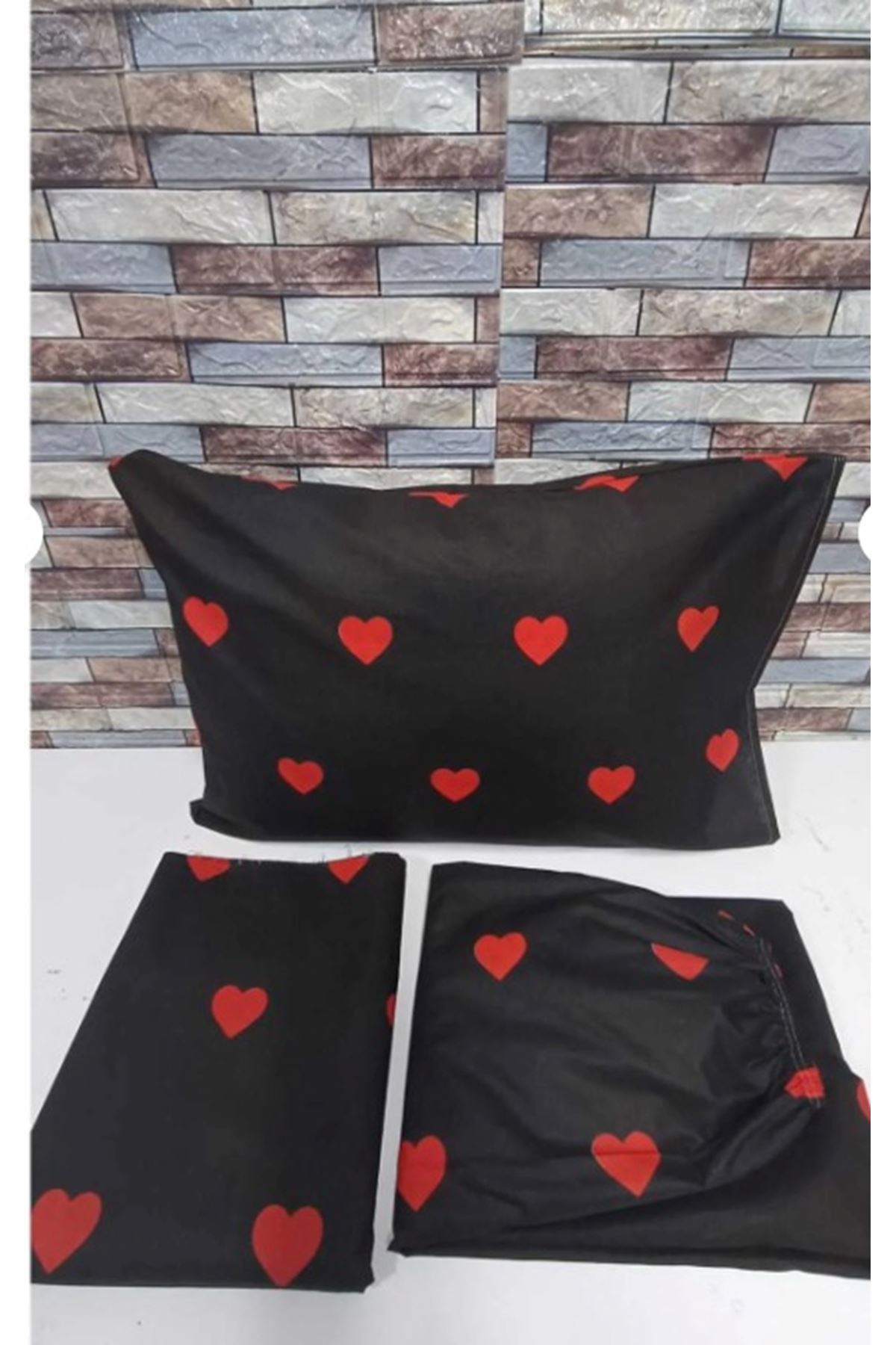 120 x 200 Yataklar İçin Pamuklu Kalp Desen Nevresim Takımı Siyah