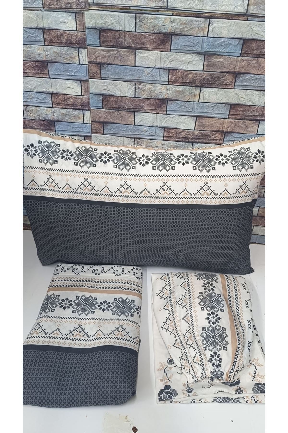 120 x 200 Yataklar İçin Kanaviçe Desen Pamuklu Nevresim Takımı Gri