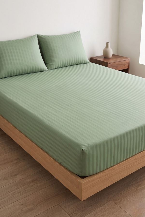 ÇİFT KİŞİLİK SATEN LASTİKLİ ÇARŞAF TAKIMI ( 160X200 & 180X200 ) YEŞİL