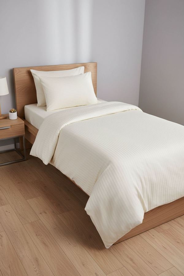 120 x 200 Yataklar İçin Çizgili Pamuk Saten Nevresim Takımı Krem